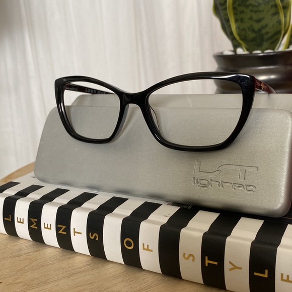 Leon Max eyewear - Picture 13 of 13